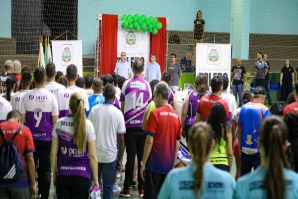 Euzébio Garcia recebeu cerimônia de abertura dos Jogos Abertos de Toledo