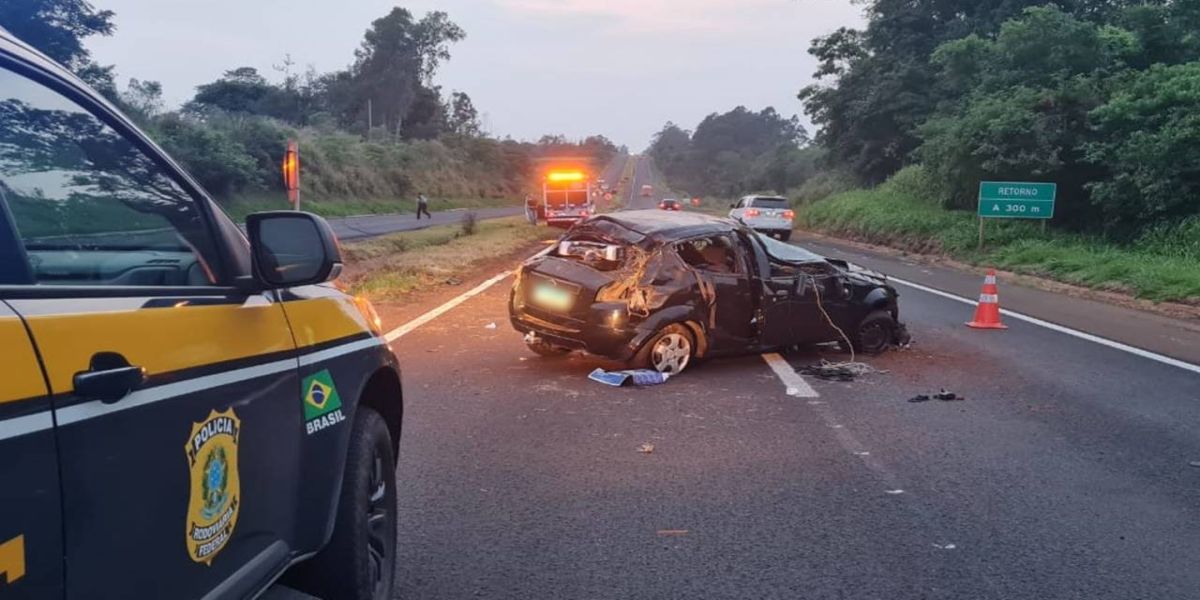 Homem morre após perder o controle da direção e capotar na BR-376 em Alto Paraná