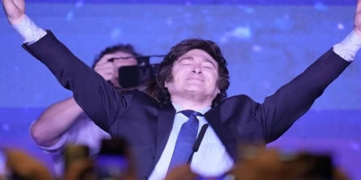 Javier Milei vence eleições na Argentina: Novo presidente promete mudanças radicais