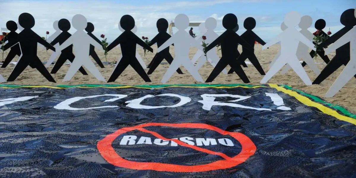 Câmara de Cascavel aprova projeto que prevê mensagem contra o racismo em eventos