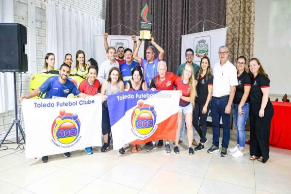 Cerimônia premia campeões dos Jogos Abertos de Toledo