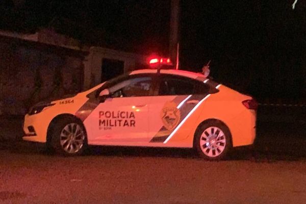 Mulher esfaqueia companheiro após ele ser flagrado usando cocaína no Bairro Periolo em Cascavel
