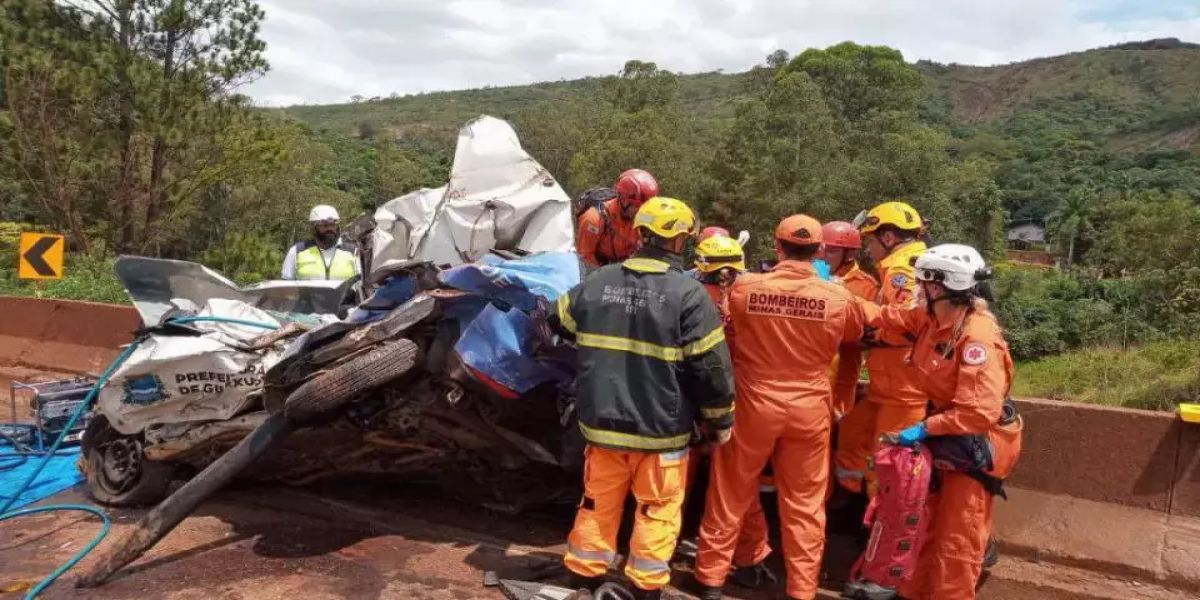 Tragédia na BR-381: Engavetamento deixa pelo menos seis mortos e vários feridos