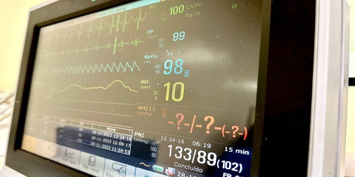 HUOP pede auxílio para identificar familiares de paciente após queda de plano elevado na BR-277