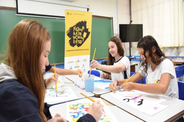 Cultura: Cascavel recebe oficinas gratuitas de arte e cidadania