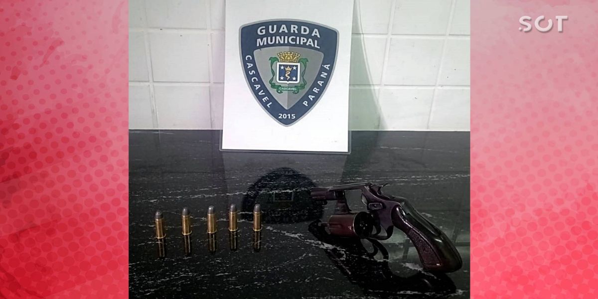 Coletor de lixo é detido pela GM portando arma de fogo no Bairro Melissa