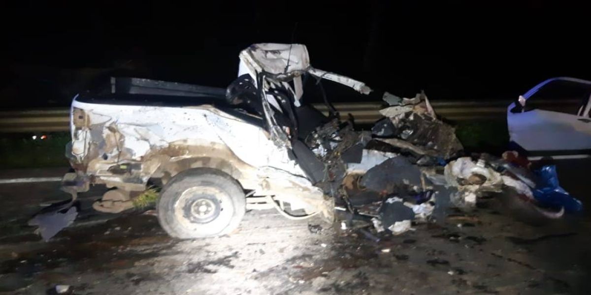 Trágico Acidente em Guamiranga: Dois jovens morrem em grave acidente na BR-373