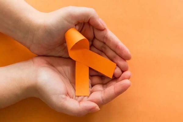 Huop realiza mutirão com exame dermatológico preventivo e gratuito ao câncer de pele