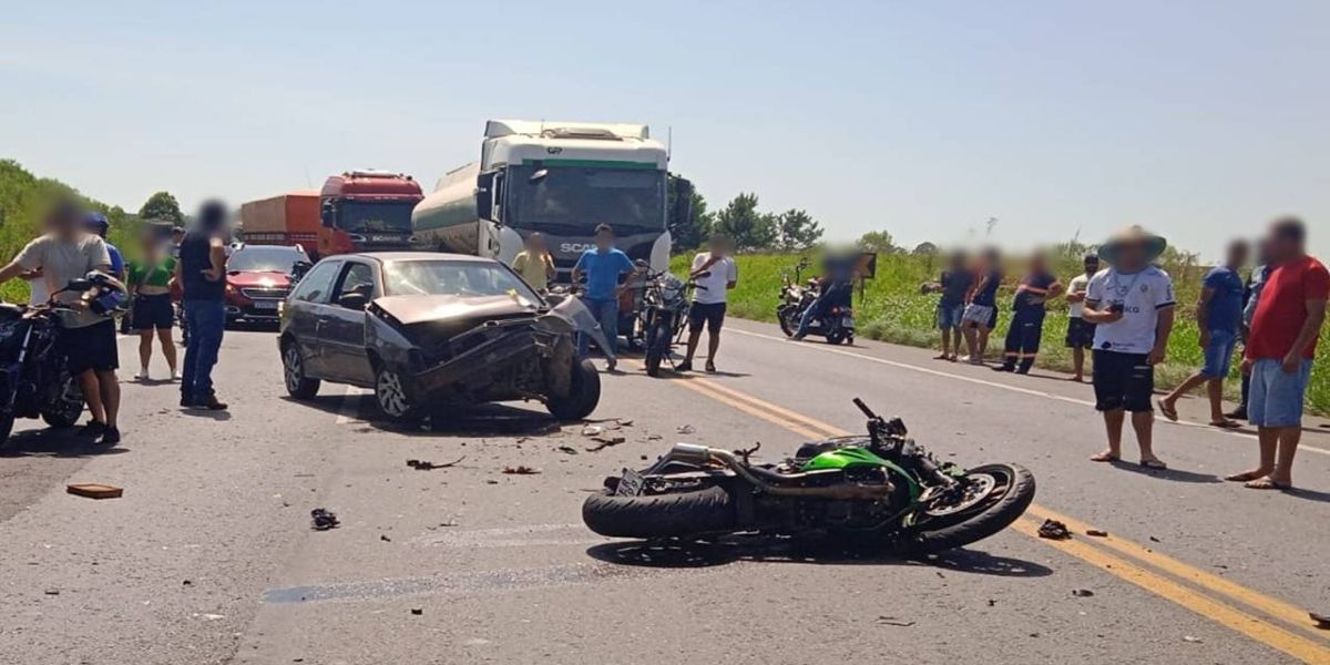 PRF atende grave acidente na BR-277 em Porto Amazonas