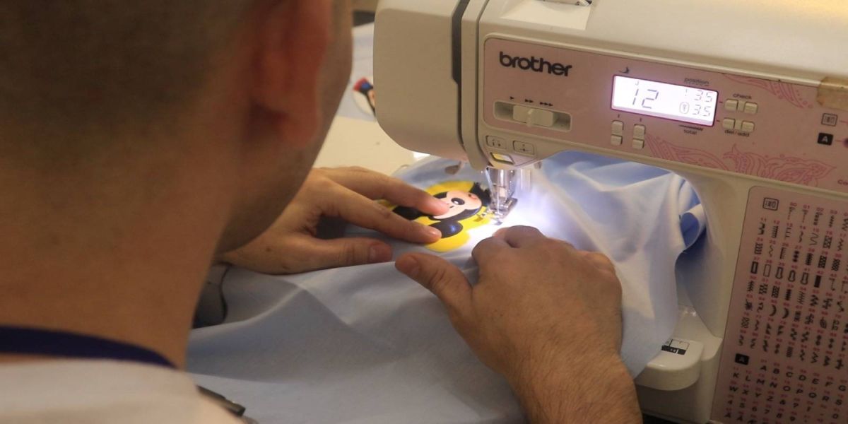 Polícia Penal qualifica 23 apenados em cursos de soldador e de corte e costura em Cascavel