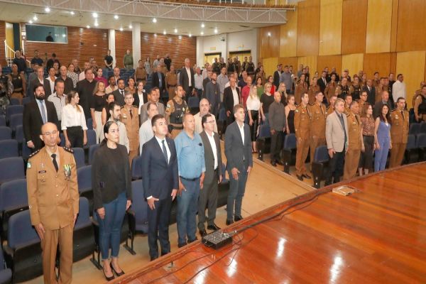 Comemoração dos 54 anos do 6º Batalhão de Polícia Militar reforça parceria com Cascavel