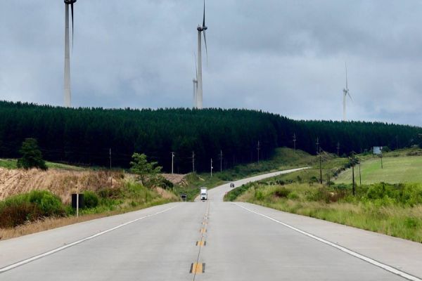 Superintendência do DER/PR no Oeste executa R$ 1,7 bilhão em obras em rodovias