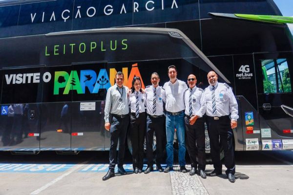 Campanha em parceria com Viação Garcia convida turistas a visitar o Paraná