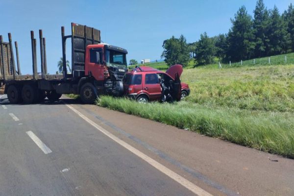 Acidente com óbito próximo ao Três Pinheiros em Candói