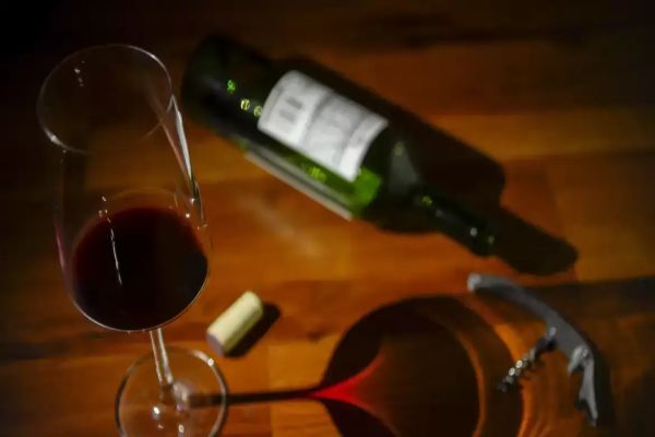 Hidratação é essencial nas festas de fim de ano, diz endocrinologista