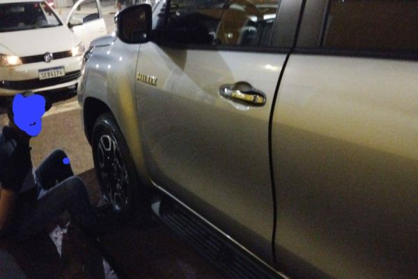 Ação Conjunta da DFRV e GDE impede tentativa de furto de caminhonete em Cascavel