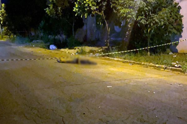 Morador de rua é assassinado com tiros na cabeça em Foz do Iguaçu