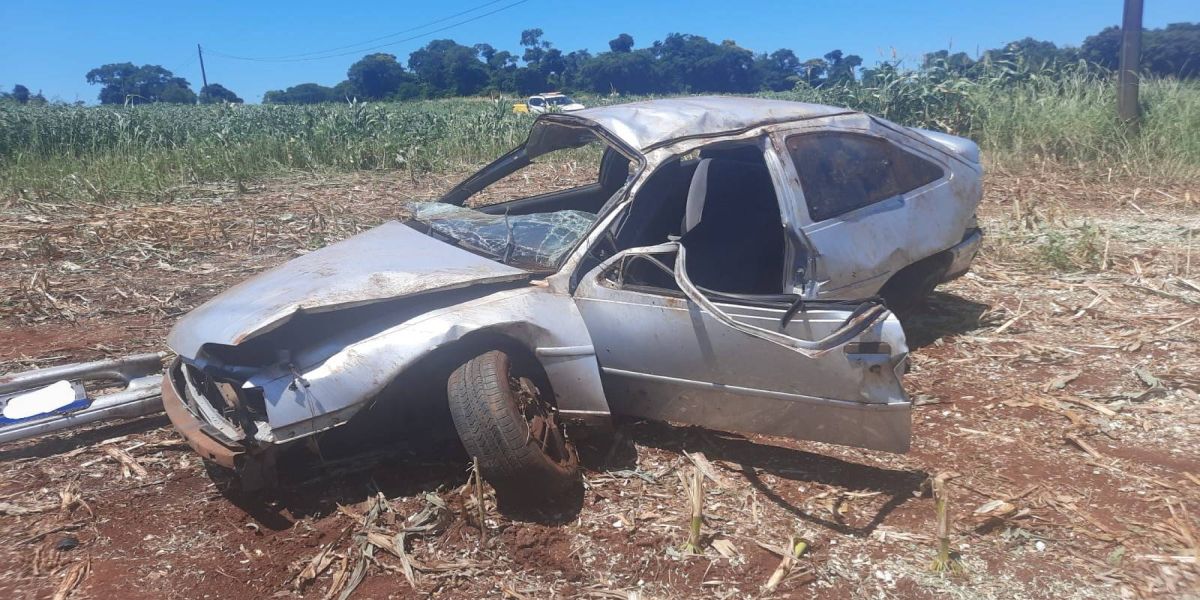 Condutor com ferimentos graves é socorrido após acidente na PR-495 em Missal
