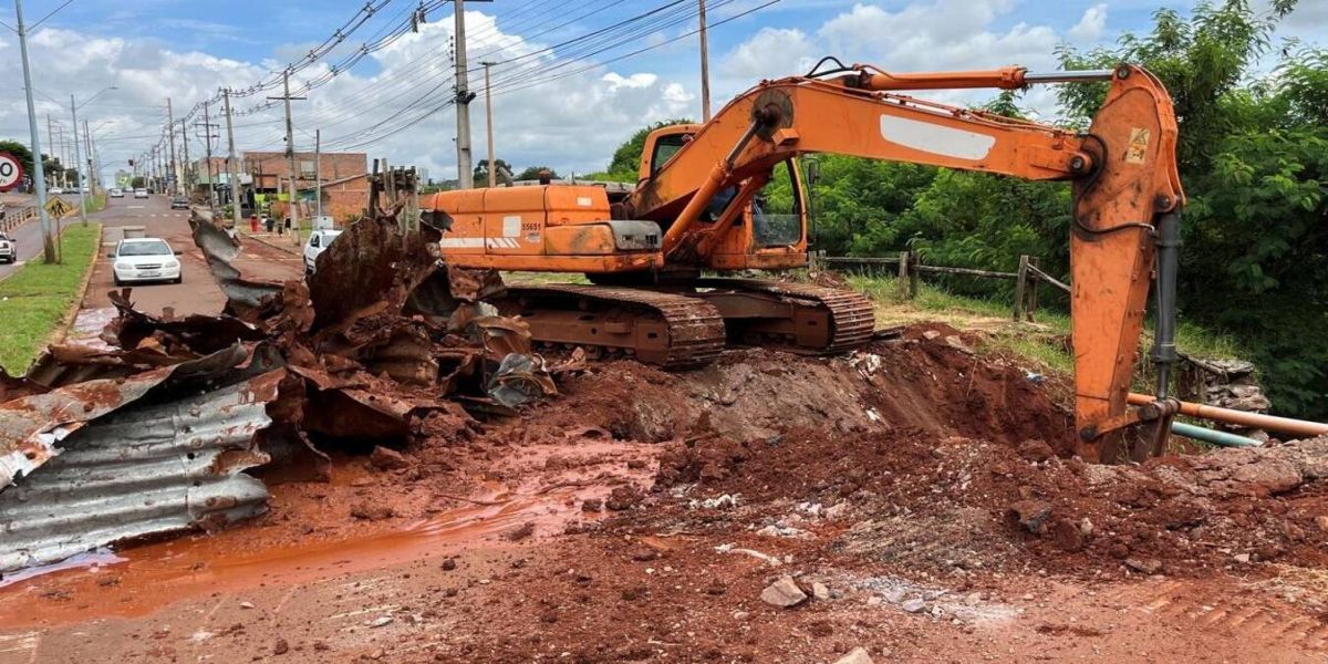 Iniciada a obra de substituição do bueiro da Avenida Maripá em Toledo