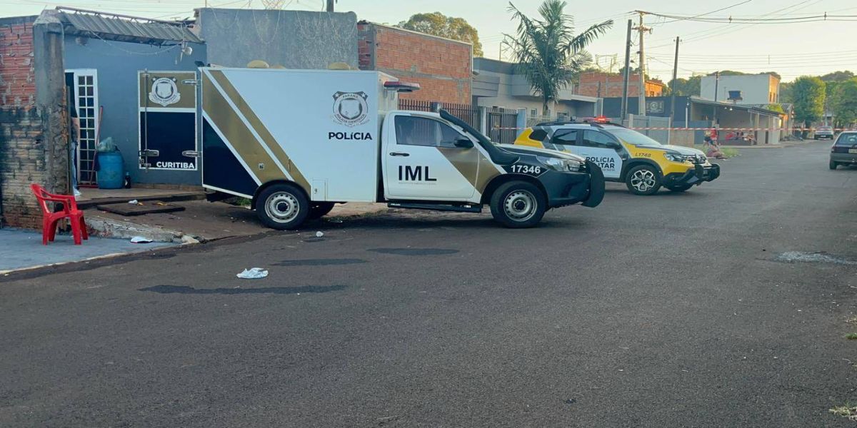 Homem é morto com tiros e facadas dentro de sua residência em Foz do Iguaçu