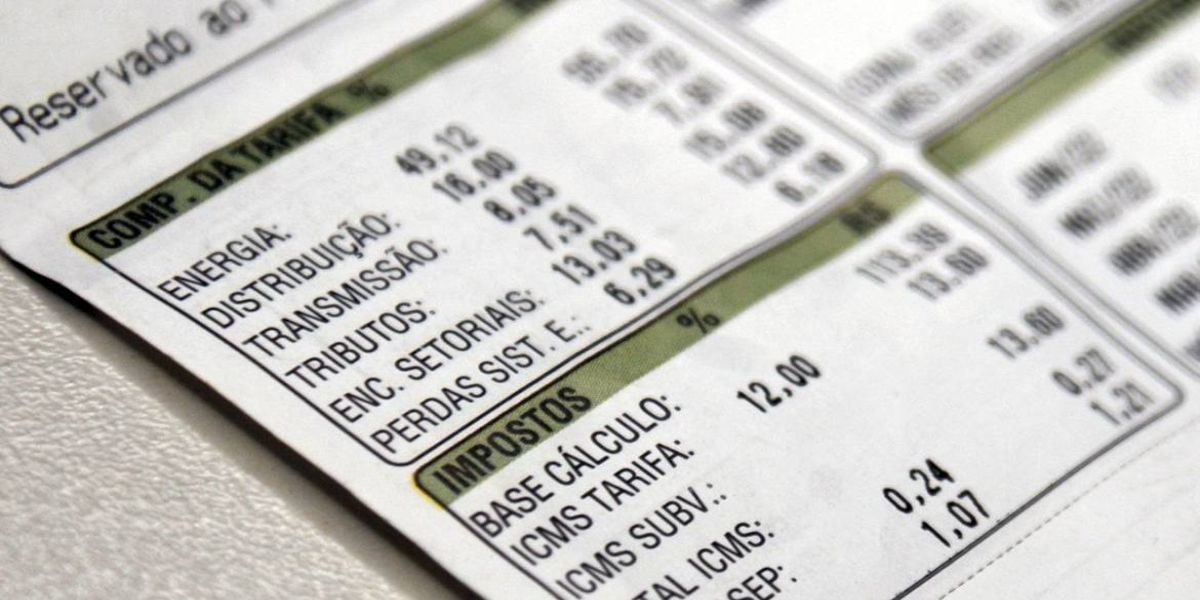 Pequenas e médias empresas já podem contratar energia no mercado livre