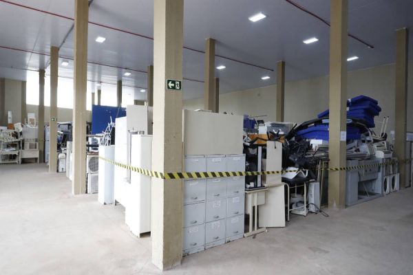 Já estão abertas visitações a lotes de leilão de inservíveis do patrimônio público de Cascavel