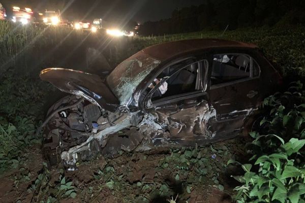 Colisão frontal deixa quatro pessoas feridas na BR-277, entre Cascavel e Céu Azul
