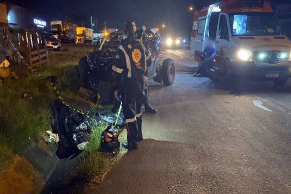 Motociclista morre em acidente envolvendo quadriciclo na PR-323
