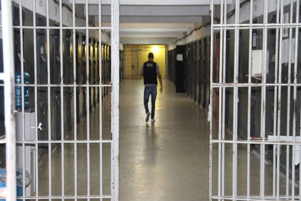 Paraná tem 92,6% de retorno de sentenciados após portaria para saída temporária de fim de ano