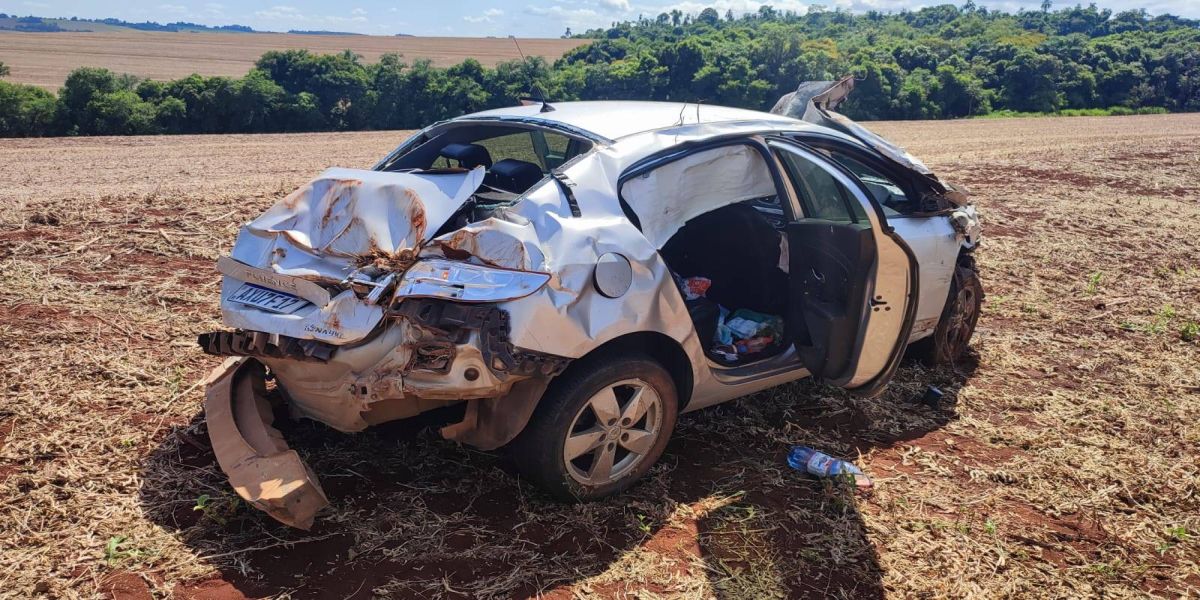 Colisão seguida de capotamento na BR-163 Deixa Feridos, Incluindo uma Criança de Três Anos