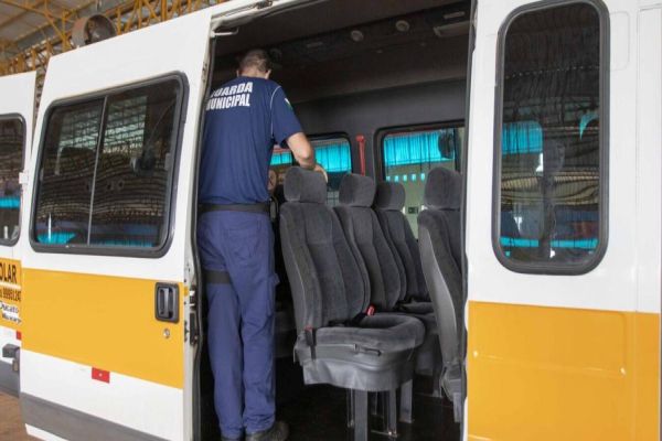 Transporte escolar passa por vistoria em Toledo