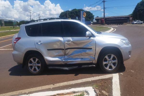 Forte colisão de trânsito é registrado na PR-317 em Santa Helena