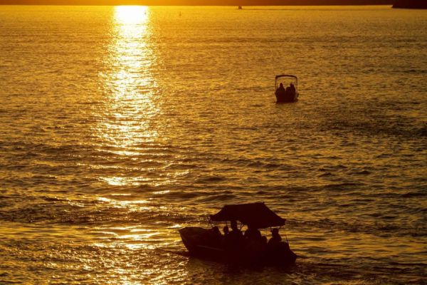 Setores de serviços e turismo do Paraná acumulam alta de 11,4% em 2023, aponta IBGE