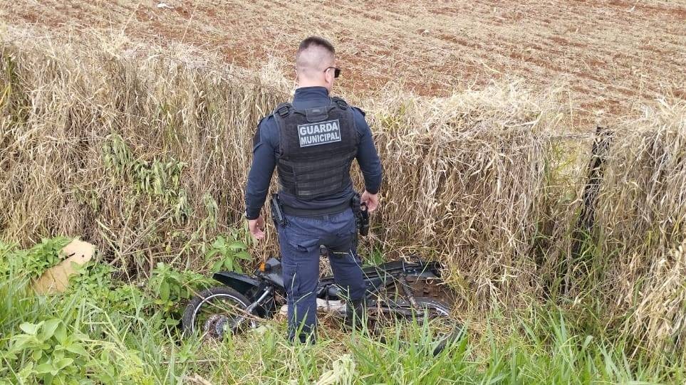 Guarda Municipal recupera motocicleta furtada no Florais do Paraná