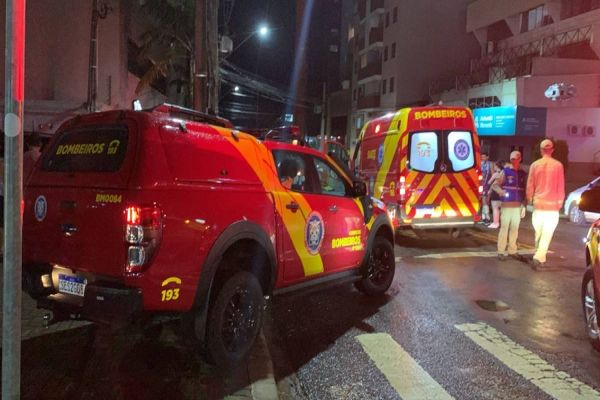 Adolescente fica ferido em colisão entre patinete elétrico e veículo no Bairro Coqueiral