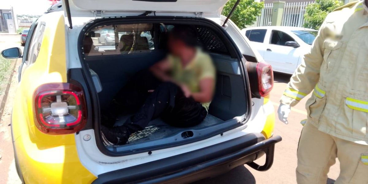 Homem leva uma "surra" após tentar assaltar motorista de aplicativo