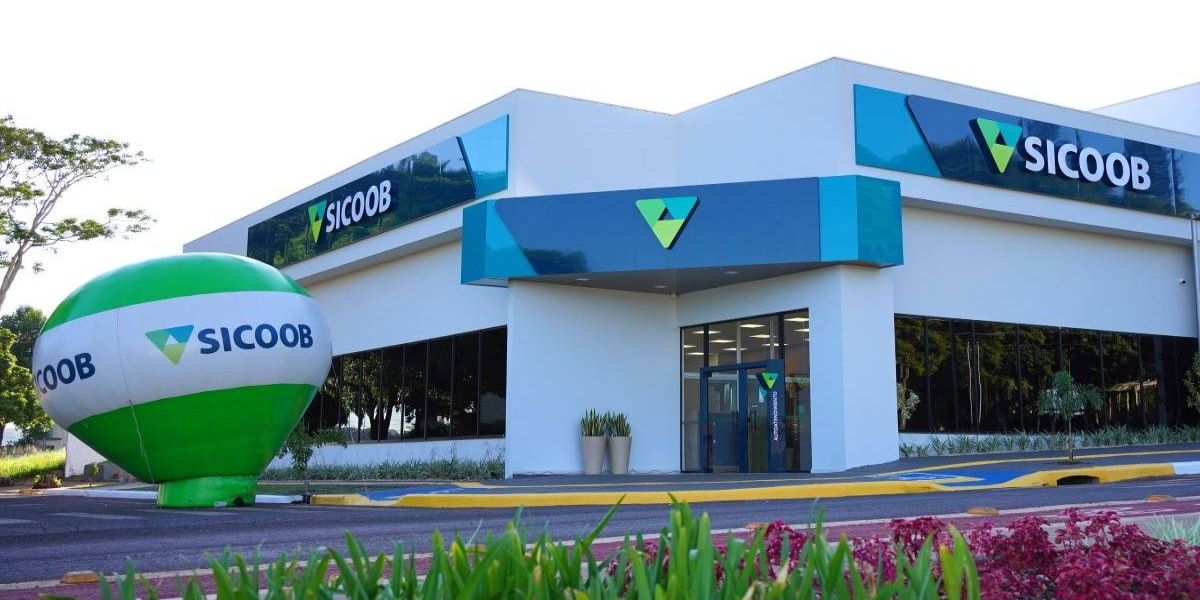 Sicoob Três Fronteiras entrega nova agência para a comunidade de São Miguel do Iguaçu