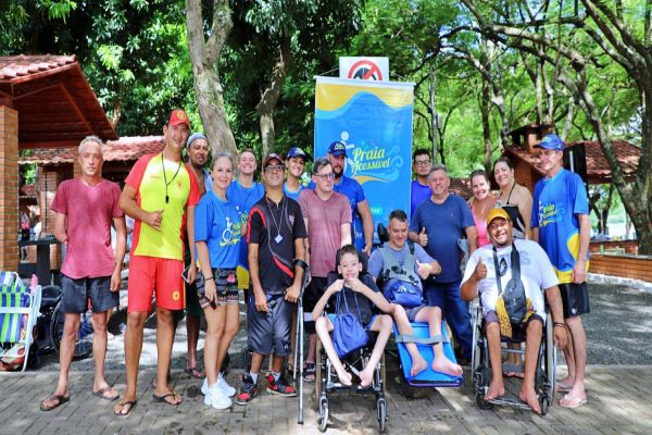 Projeto Praia Acessível transforma itaipulândia em palco de inclusão e diversão