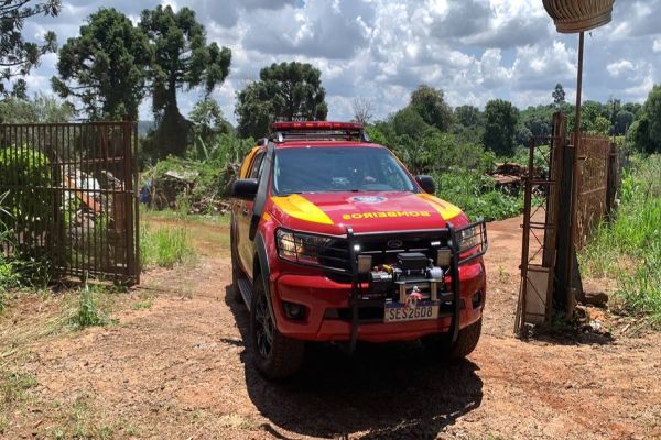 Jovem de 26 anos morre e seu pai fica em estado grave após choque elétrico em Cascavel