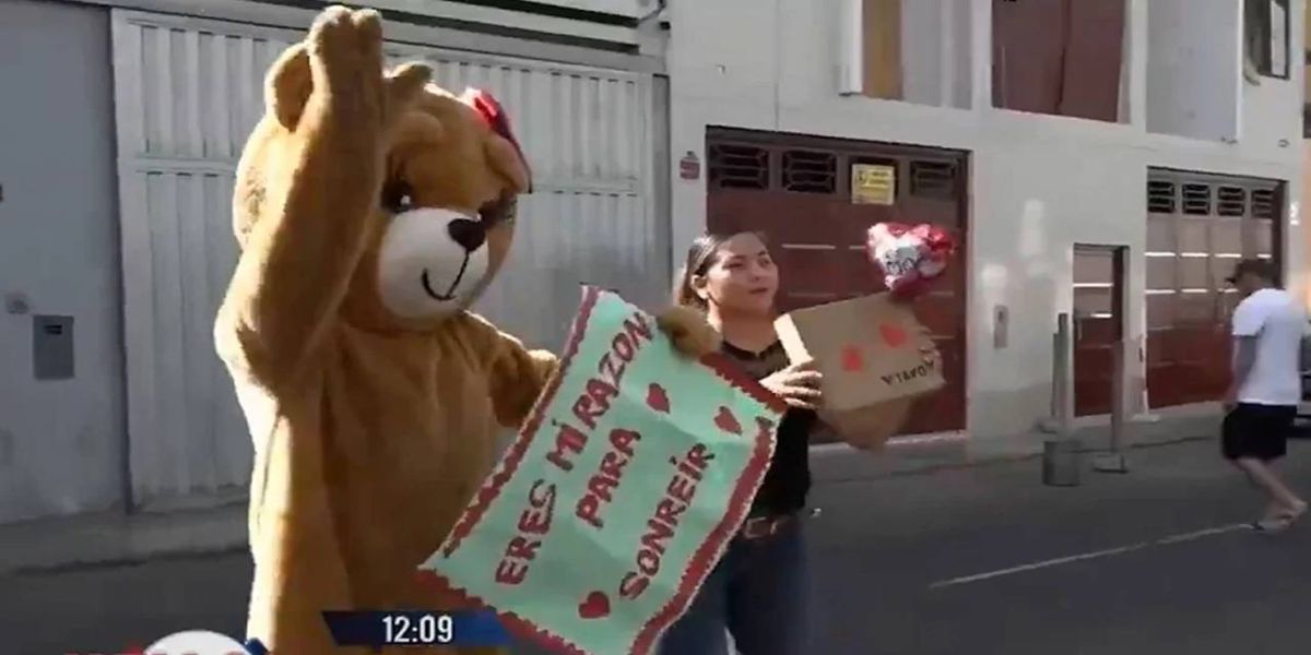 Policial se disfarça de Urso de Pelúcia para prender suspeitas de tráfico de drogas no Peru
