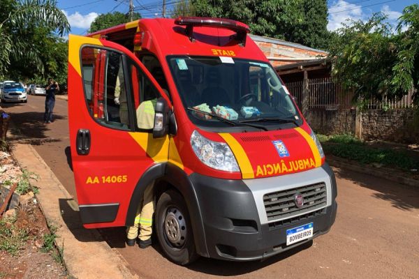 Homem leva paulada na cabeça após discussão com entregador de melancia no Jardim Melissa em Cascavel