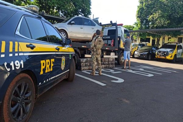 Polícia Rodoviária Federal e 19° Batalhão da PM realizam grande apreensão de drogas na PR-239