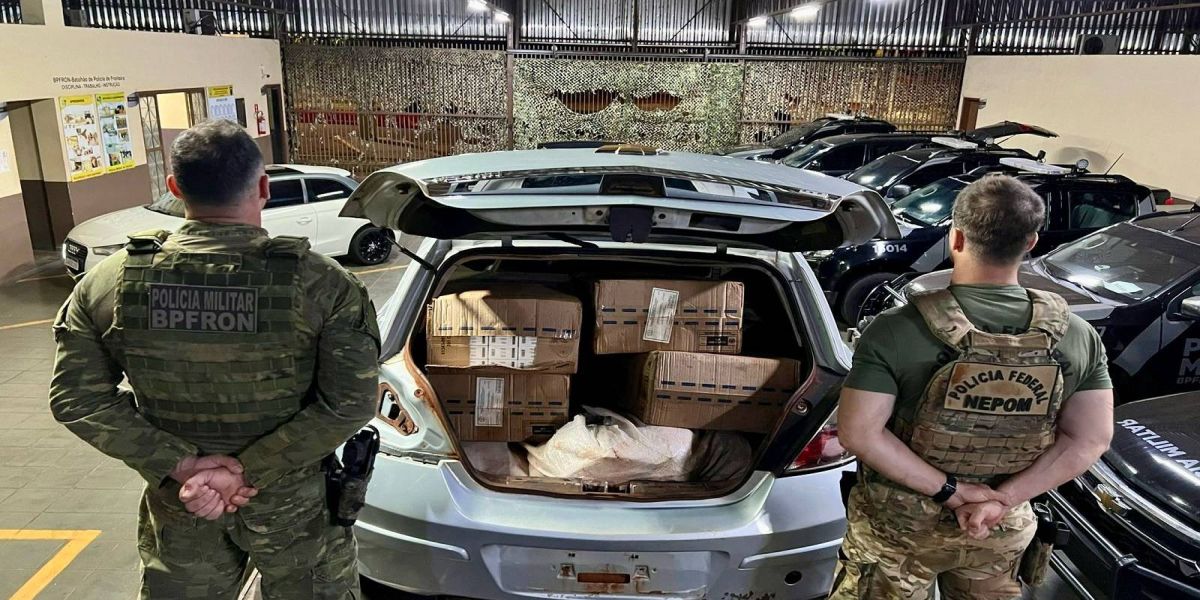 BPFRON e Polícia Federal apreendem veículo, cigarros e agrotóxicos contrabandeados em Terra Roxa