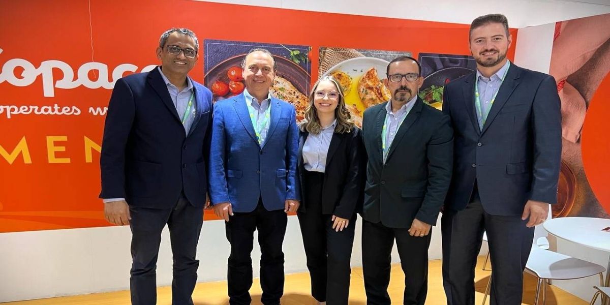 Copacol participa da Gulfood 2024, maior feira de alimentos do Oriente Médio
