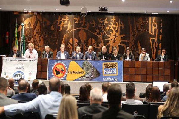 Em audiência sobre pedágio, deputado Arilson volta a defender menor tarifa e garantia de obras