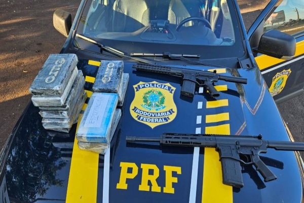 Grande apreensão: 13kg de cocaína e 2 fuzis calibre 762 interceptados em São Miguel do Iguaçu