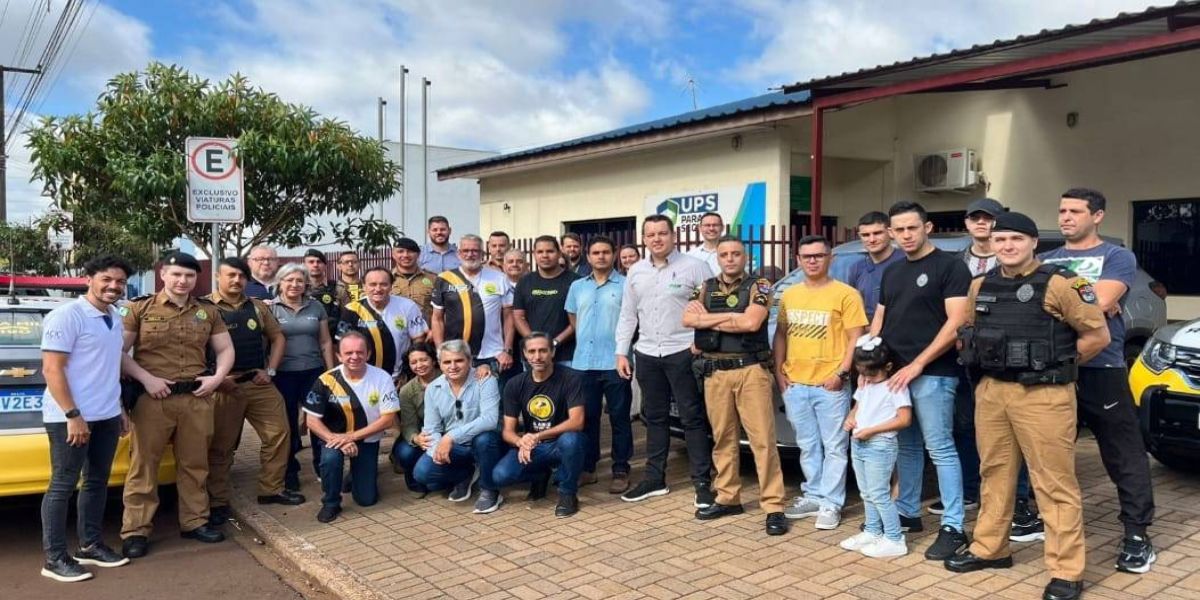 Unidade da UPS da Polícia Militar de Cascavel recebe doação de computadores para otimizar serviços