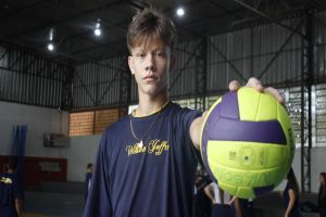 Imagem referente à notícia: Cascavelense é destaque na Seleção Paranaense Sub-18 de Voleibol masculino