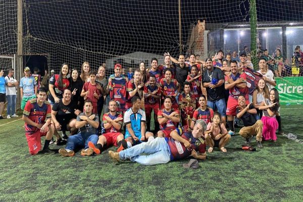 Os Piá do Chip conquistam o título da Série Bronze da Liga Oeste F7 em jogo emocionante