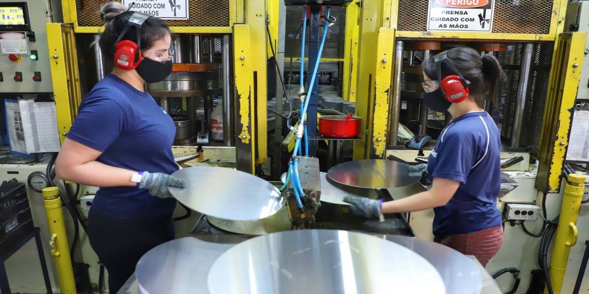 Paraná liderou contratações de jovens via Agências do Trabalhador no País em janeiro